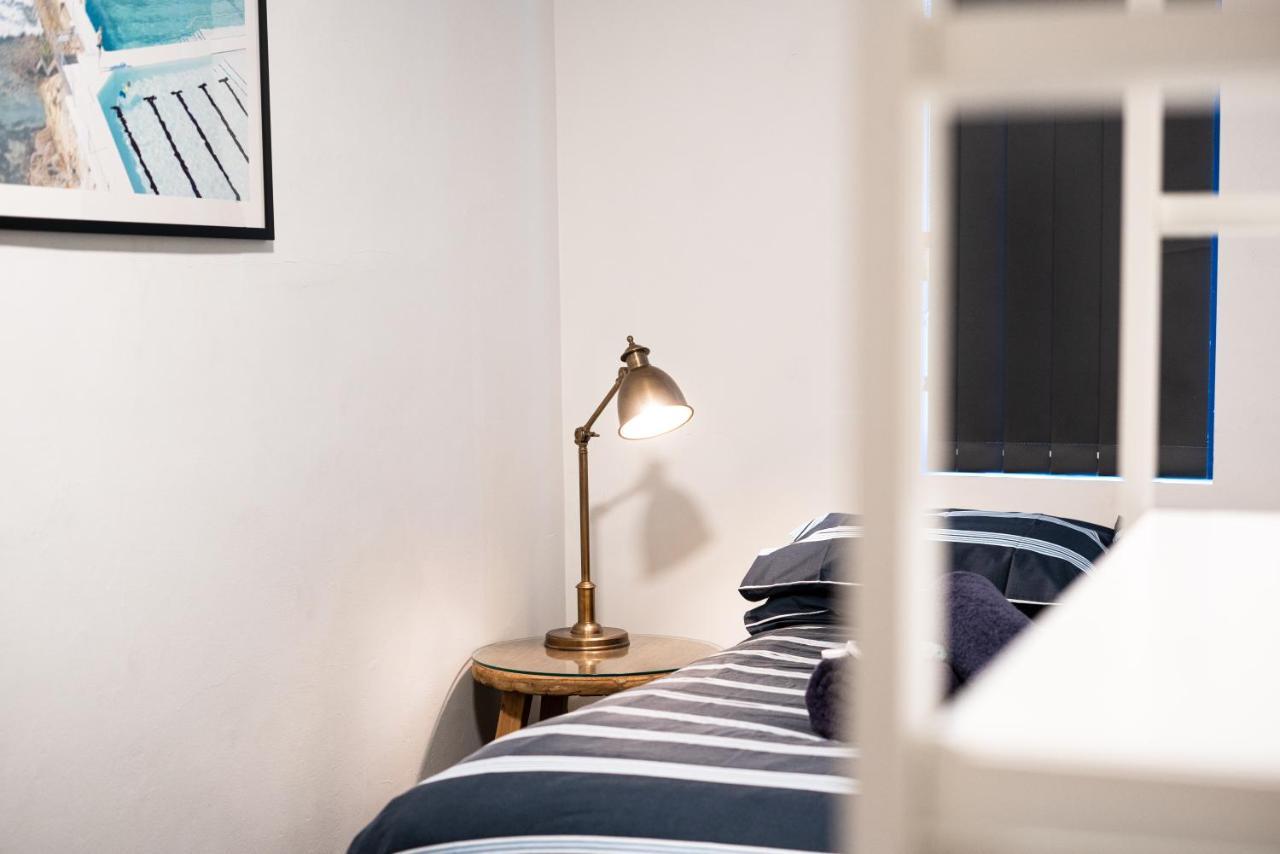 เวค อัพ! บอนดี บีช Hostel ซิดนีย์ ภายนอก รูปภาพ