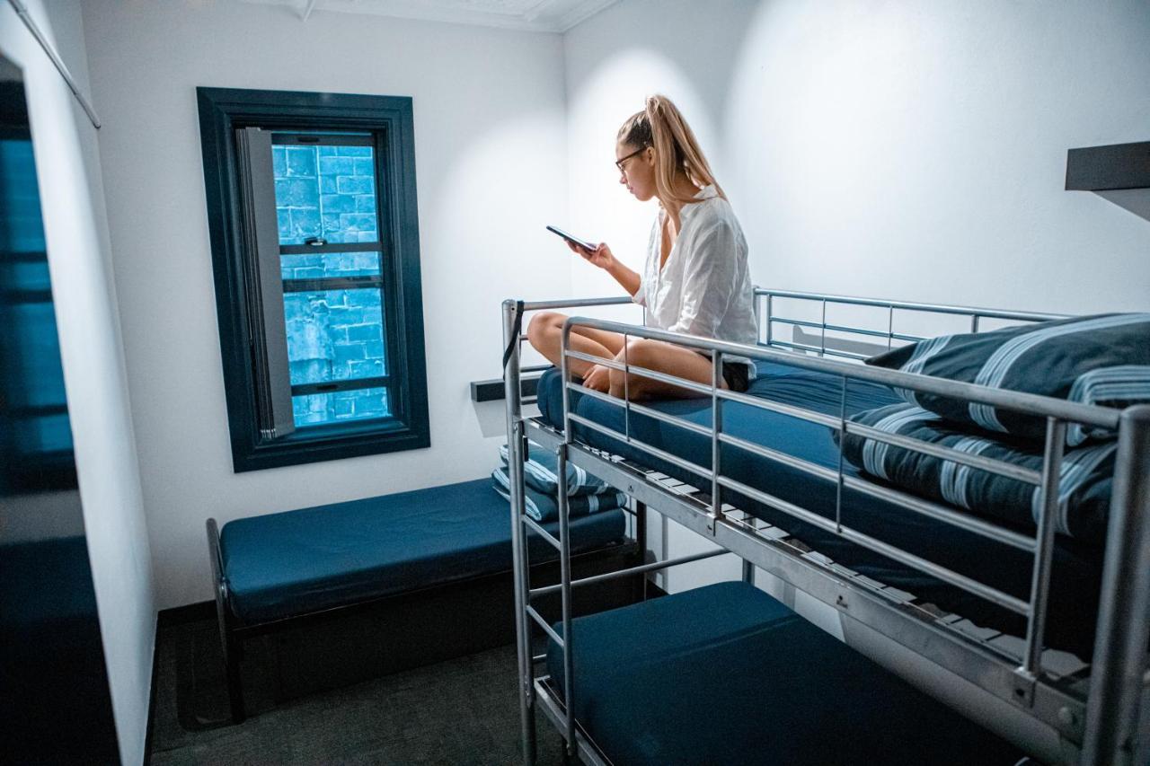 เวค อัพ! บอนดี บีช Hostel ซิดนีย์ ห้อง รูปภาพ